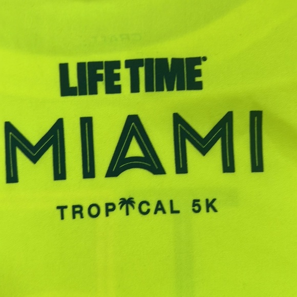Craft short sleeve t-shirt, Lifetime Miami Tropical 5k
Size XXL, New condition - Picture 10 of 16
